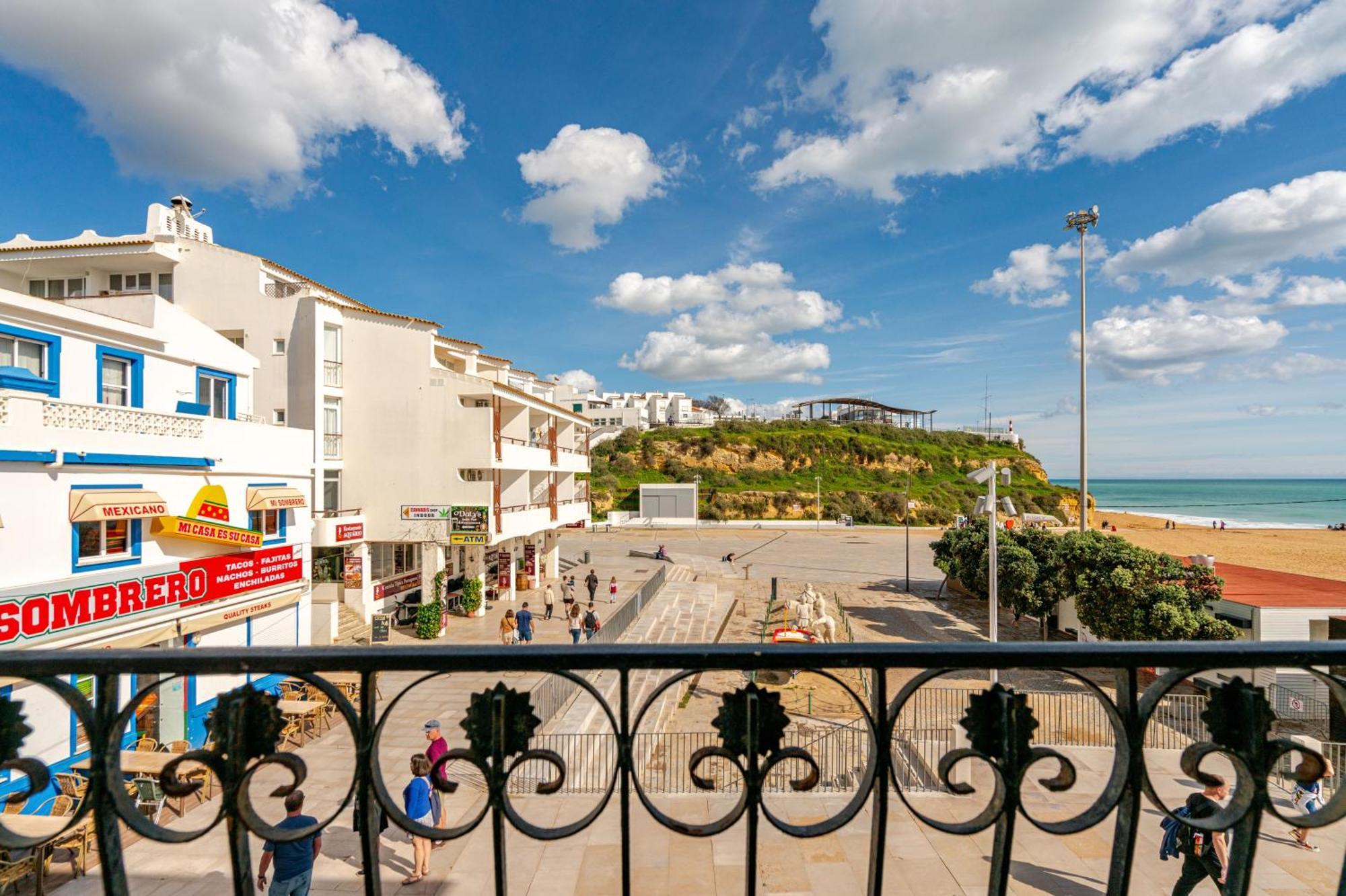 Down Town Beach House Albufeira Exterior photo